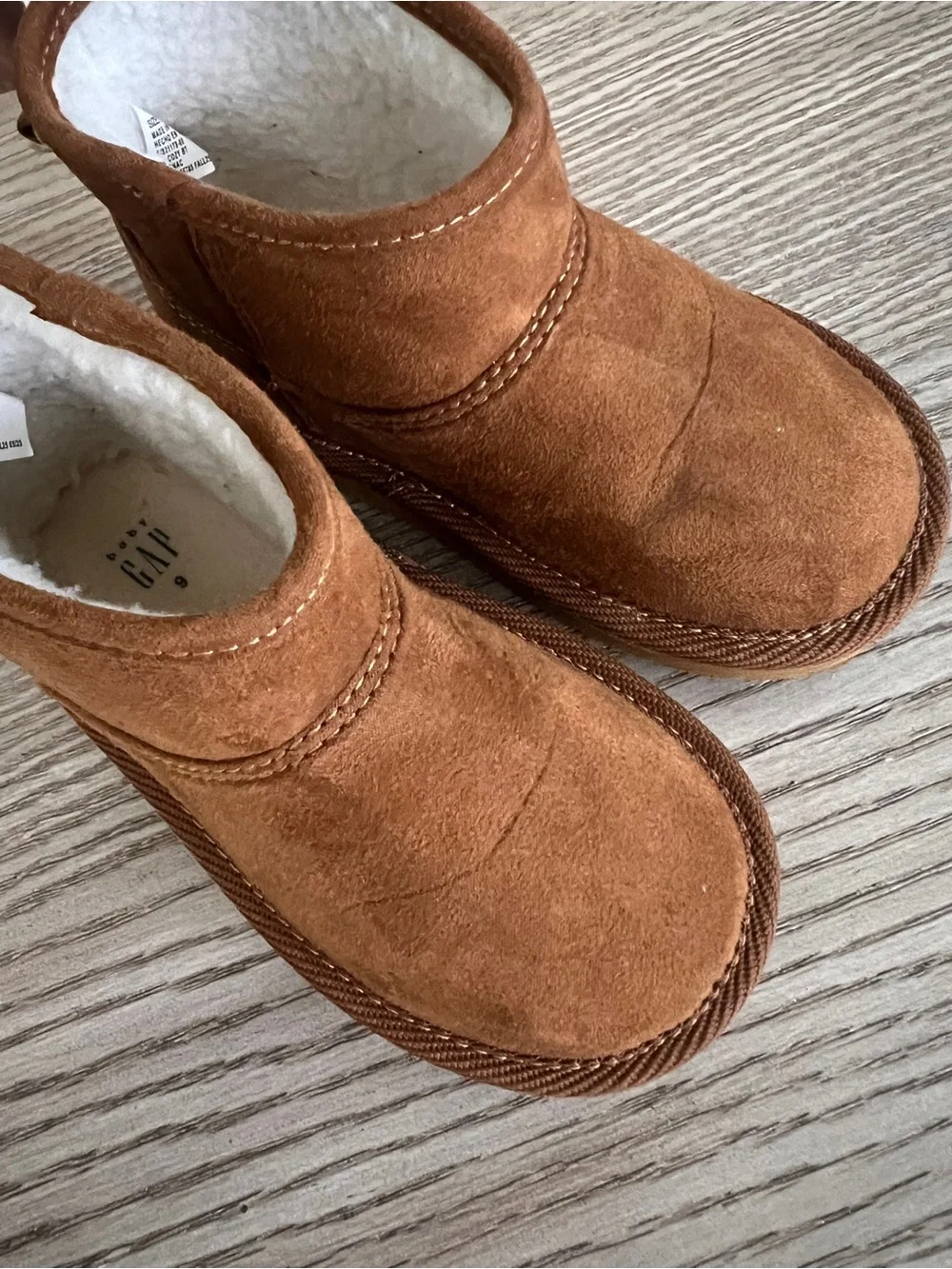GAP soft chestnut